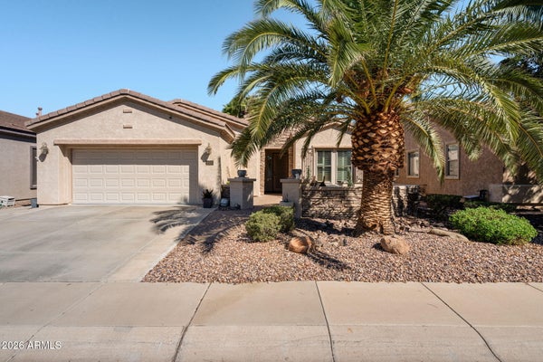 4550 E DONATO DR, GILBERT, AZ 85298 - Image e52fa149bf7644a5fff62bb976409b2c/1243541935