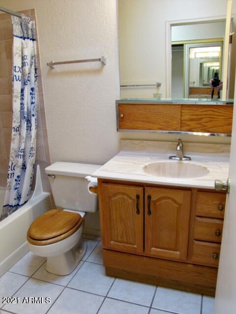 VILLA DEL RIO UNIT 2 RESUB - Residential Lease