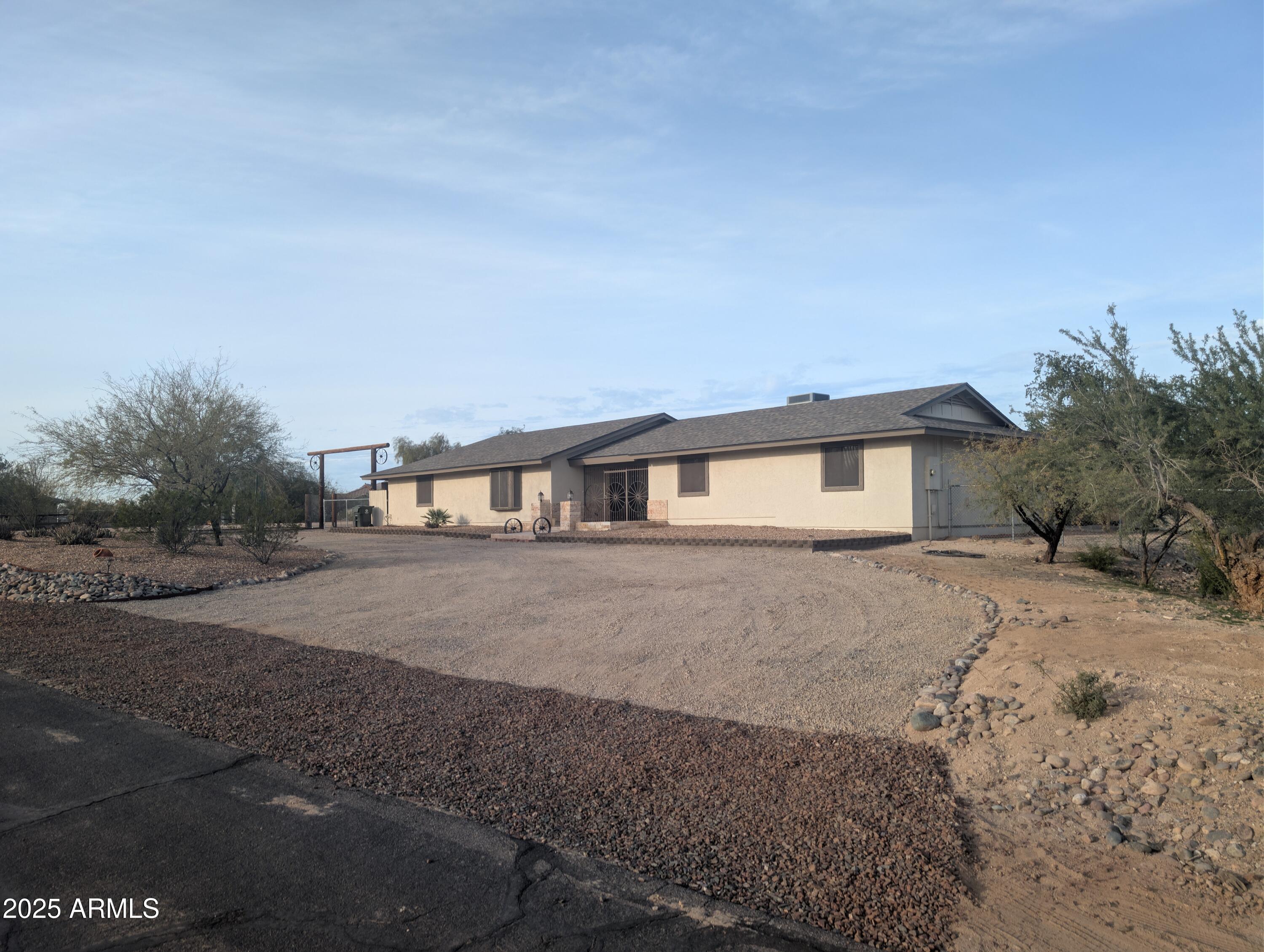 23332 W WATKINS Street