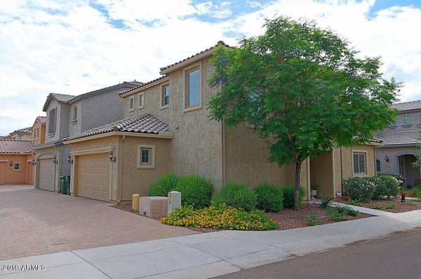 1953 W DAVIS RD, PHOENIX, AZ 85023 - Image e5396da05c83463bc3a73a84ba8e0dda/3748073616