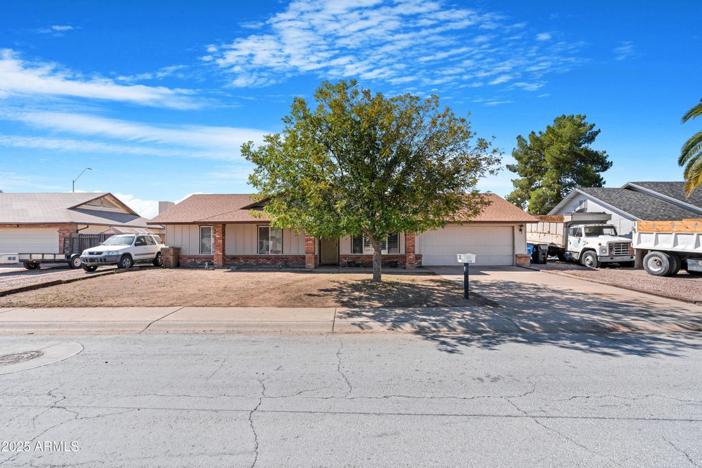 Photo of 4635 W Boca Raton Road, Glendale, AZ 85306 (MLS # 6919652)
