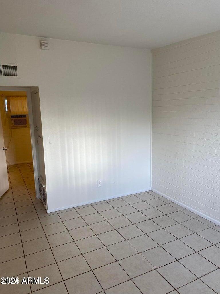 2150 W MISSOURI Avenue 121