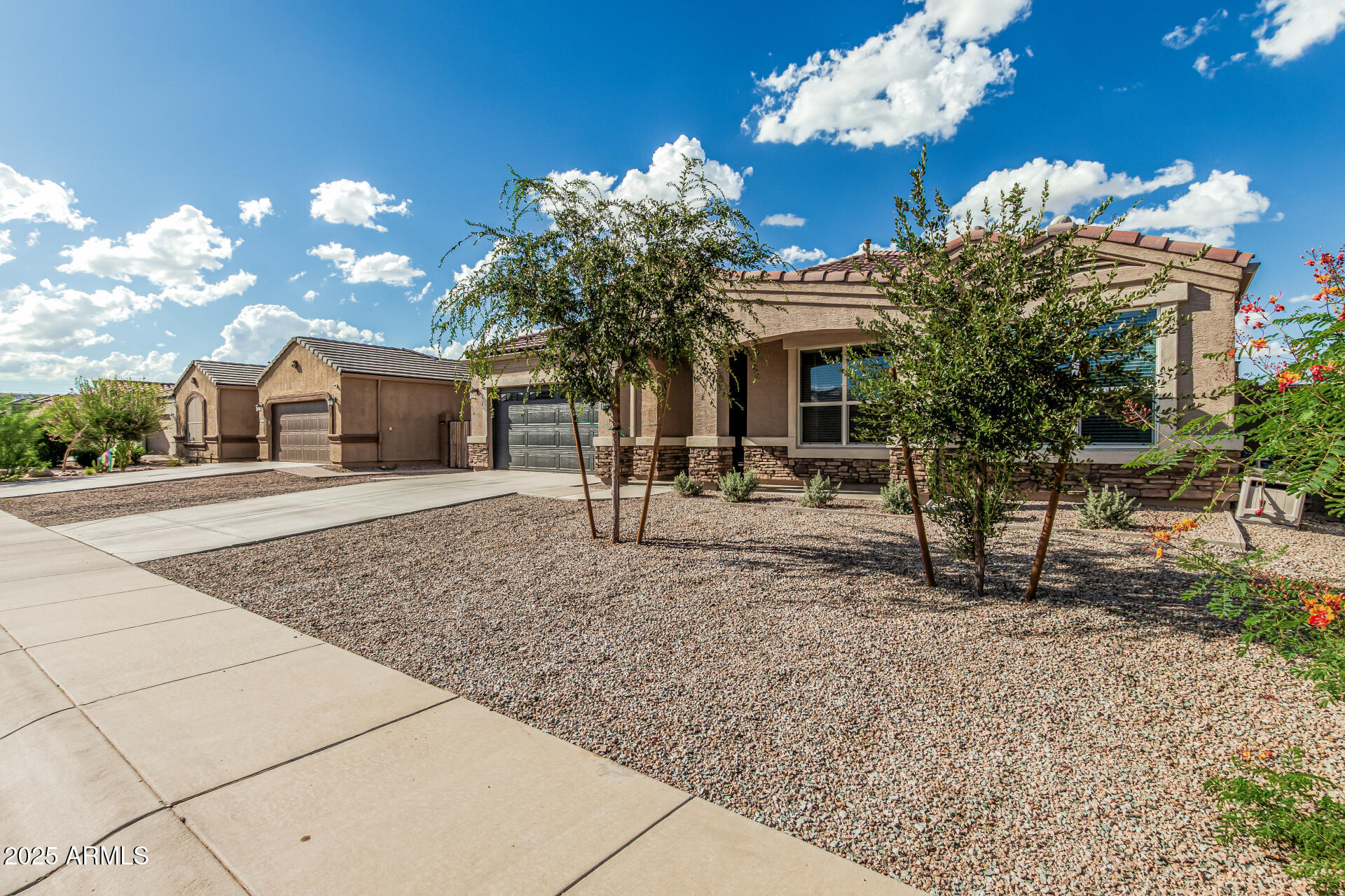 38040 W PADILLA Street