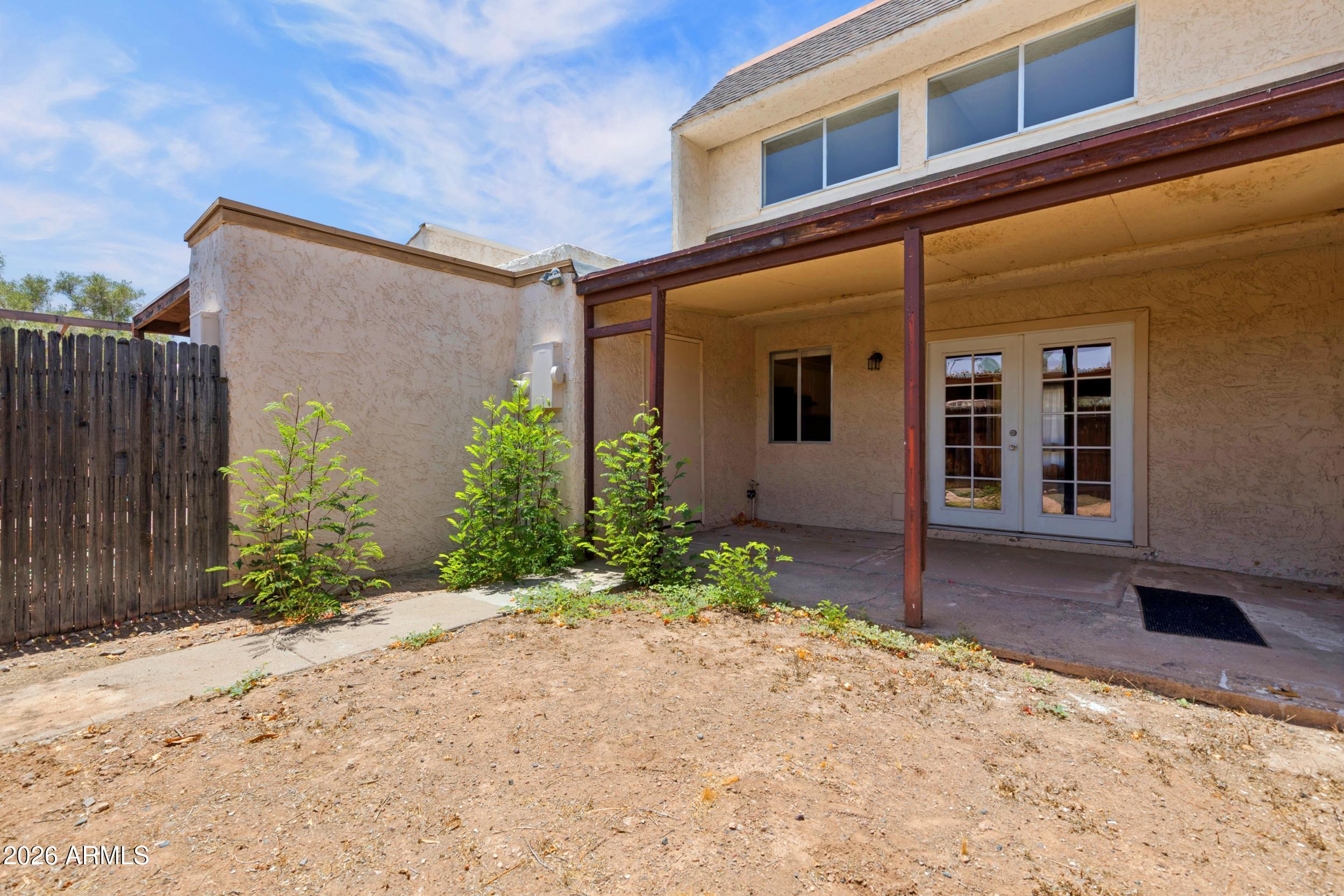 2221 W FARMDALE Avenue 25