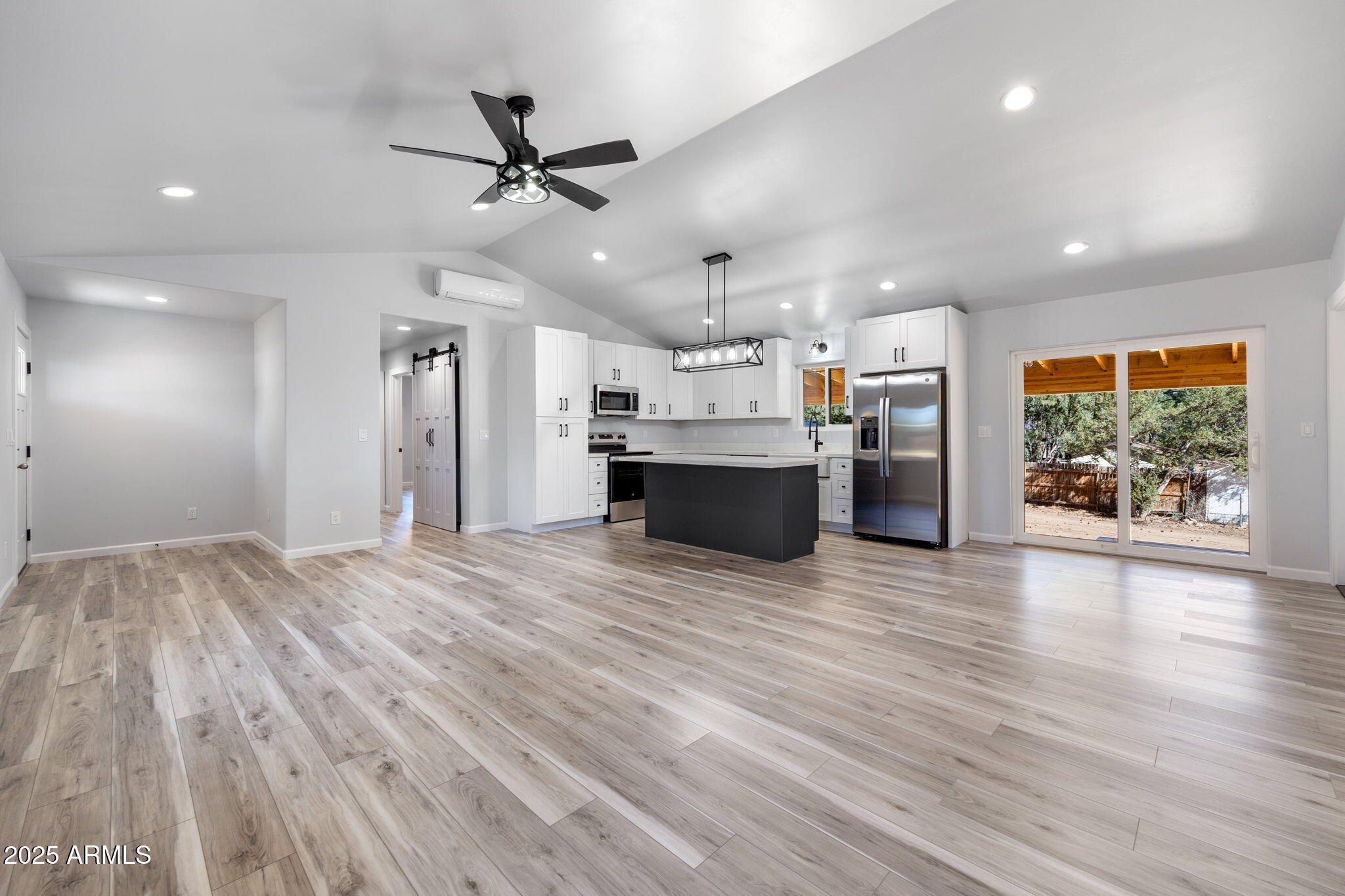 1982 Christmas Pine Drive