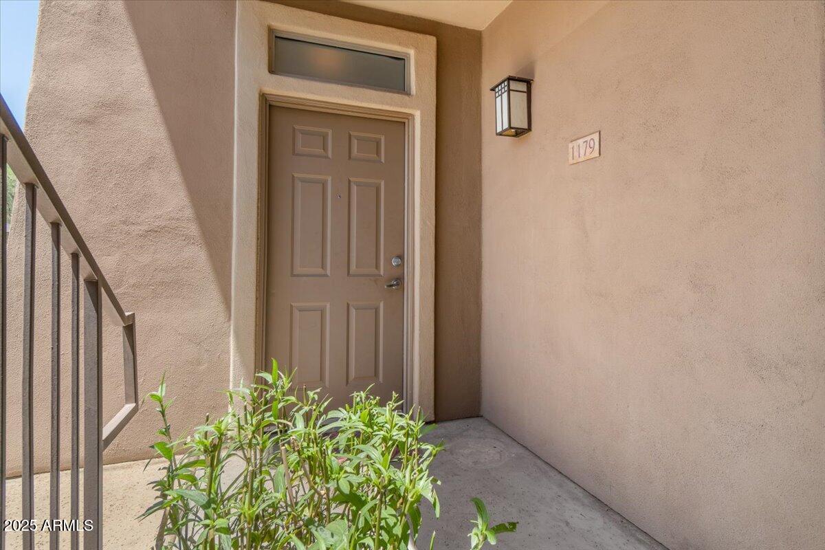 20100 N 78TH Place 1179