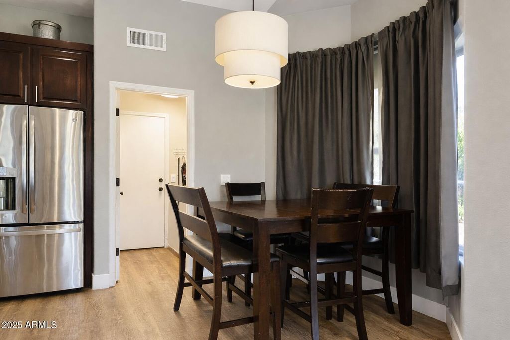 Photo of 1070 E Oakland Street, Chandler, AZ 85225 (MLS # 6960025)