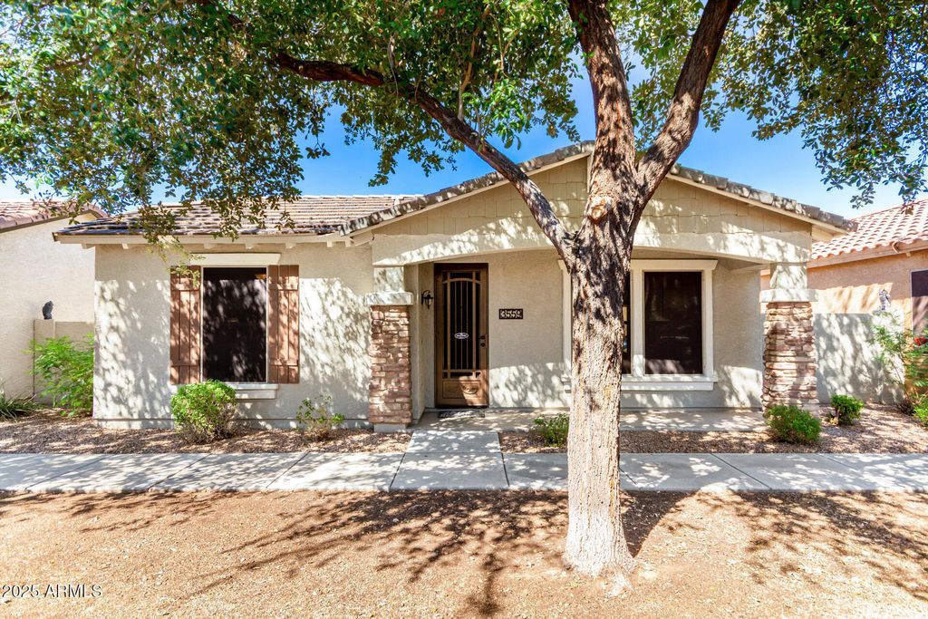 Photo of 3559 S Wren Drive, Gilbert, AZ 85297 (MLS # 6929931)