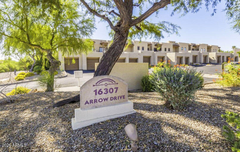 BROKEN ARROW RANCH CONDOMINIUMS - Residential