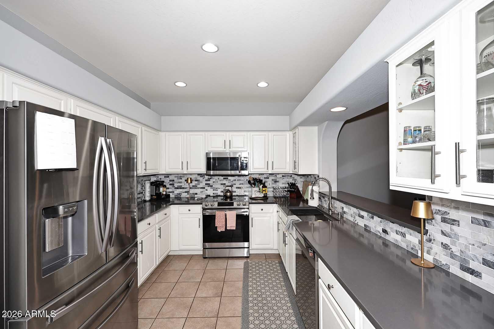 BROKEN ARROW RANCH CONDOMINIUMS - Residential