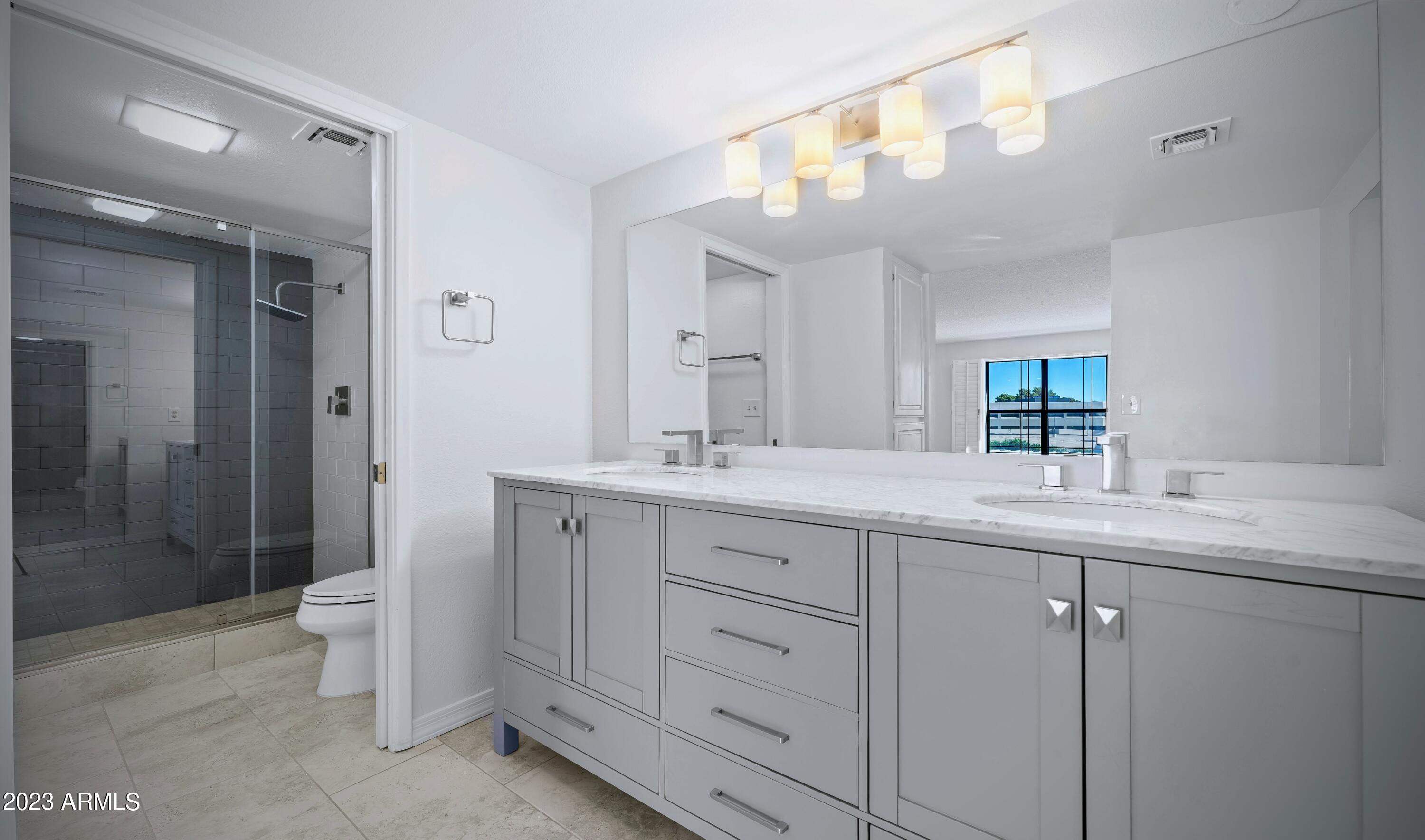 Phoenix, Arizona 85016, United States, 2 Bedrooms Bedrooms, ,2 BathroomsBathrooms,Residential,Active,45738