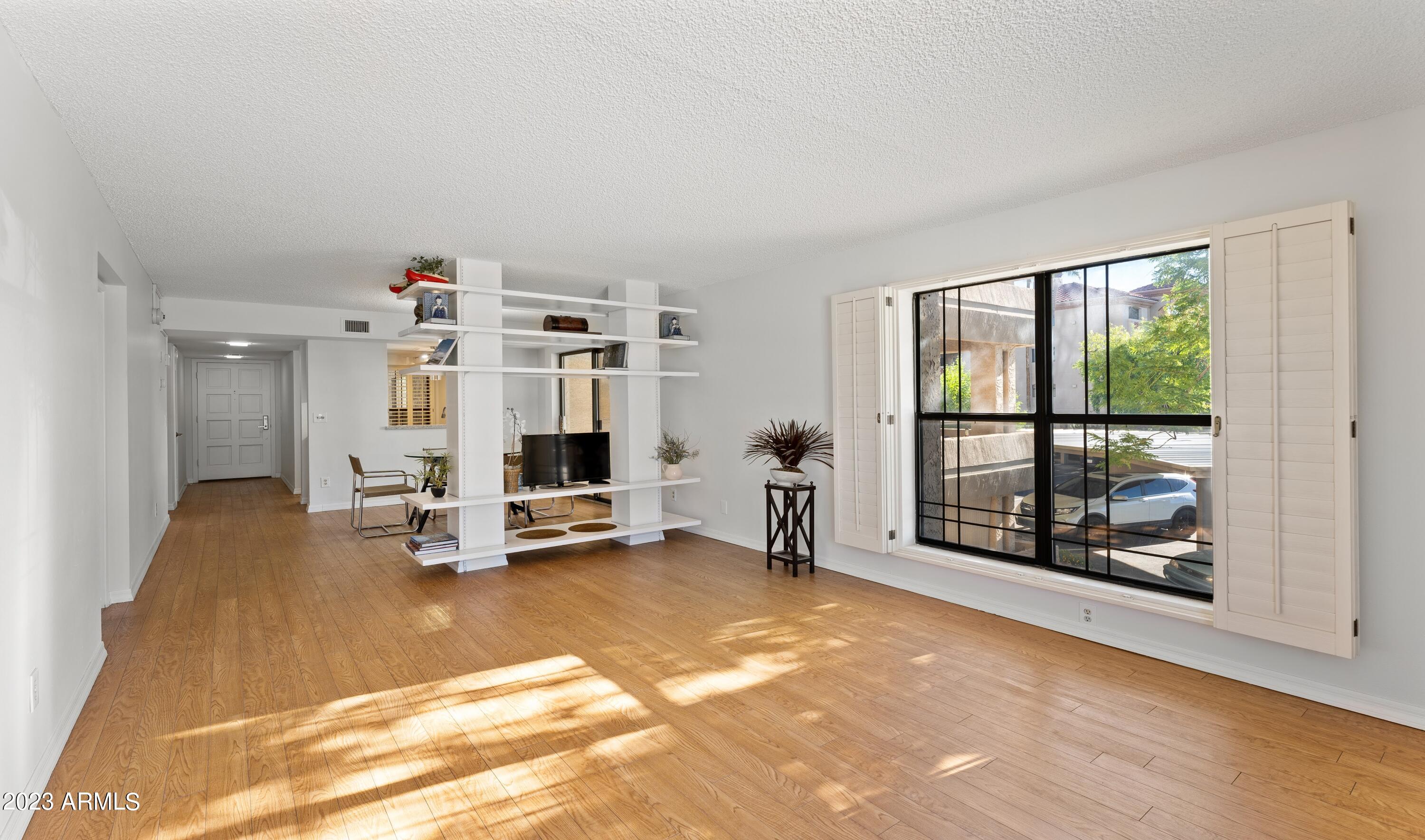 Phoenix, Arizona 85016, United States, 2 Bedrooms Bedrooms, ,2 BathroomsBathrooms,Residential,Active,45738