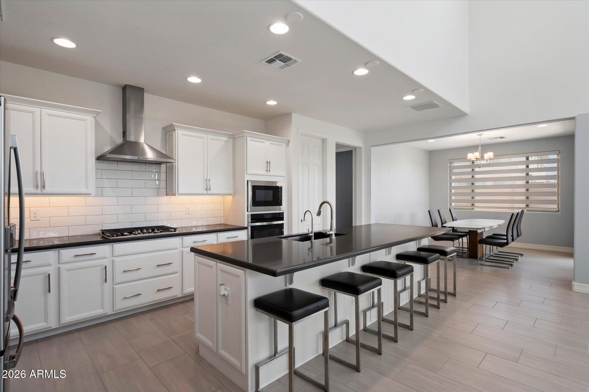 16730 W SIERRA Street