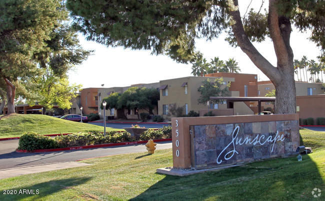 Photo 1 of 23 — 3500 N HAYDEN Road 2104, Scottsdale, AZ 85251