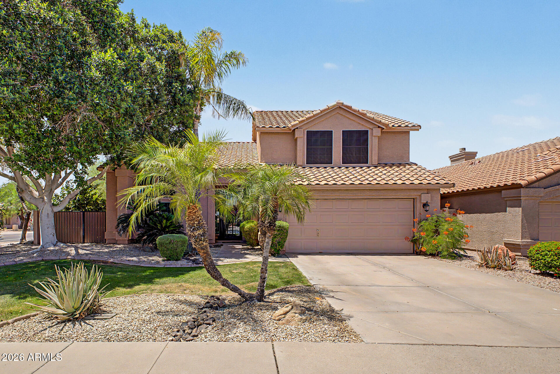 Properties 3 3948 N RANIER --