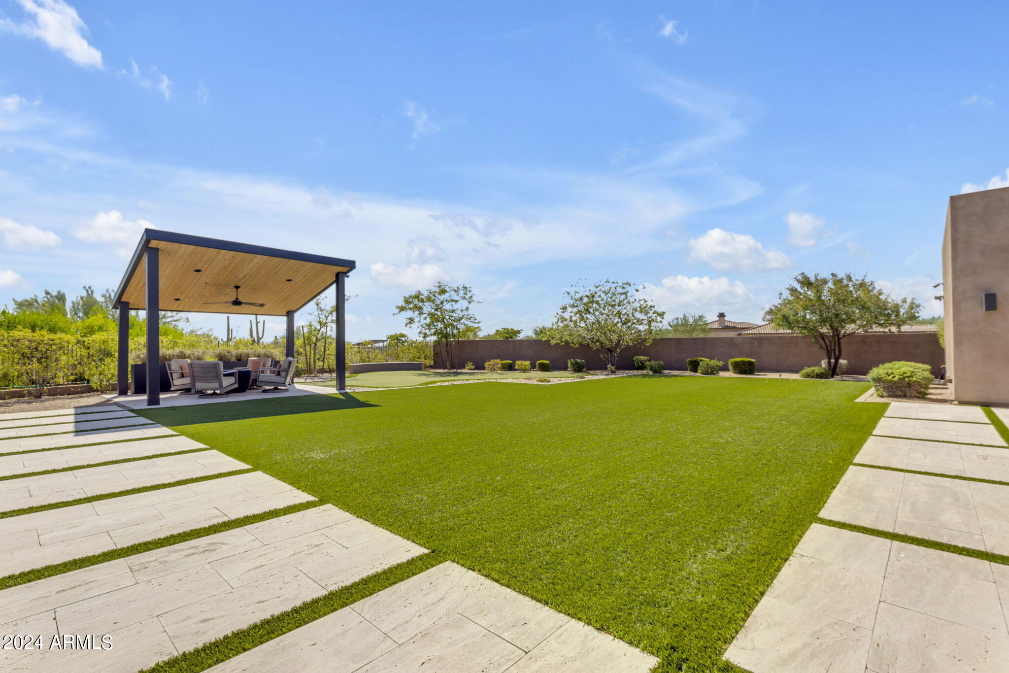 TURQUESA EQUESTRIAN ESTATES - Residential
