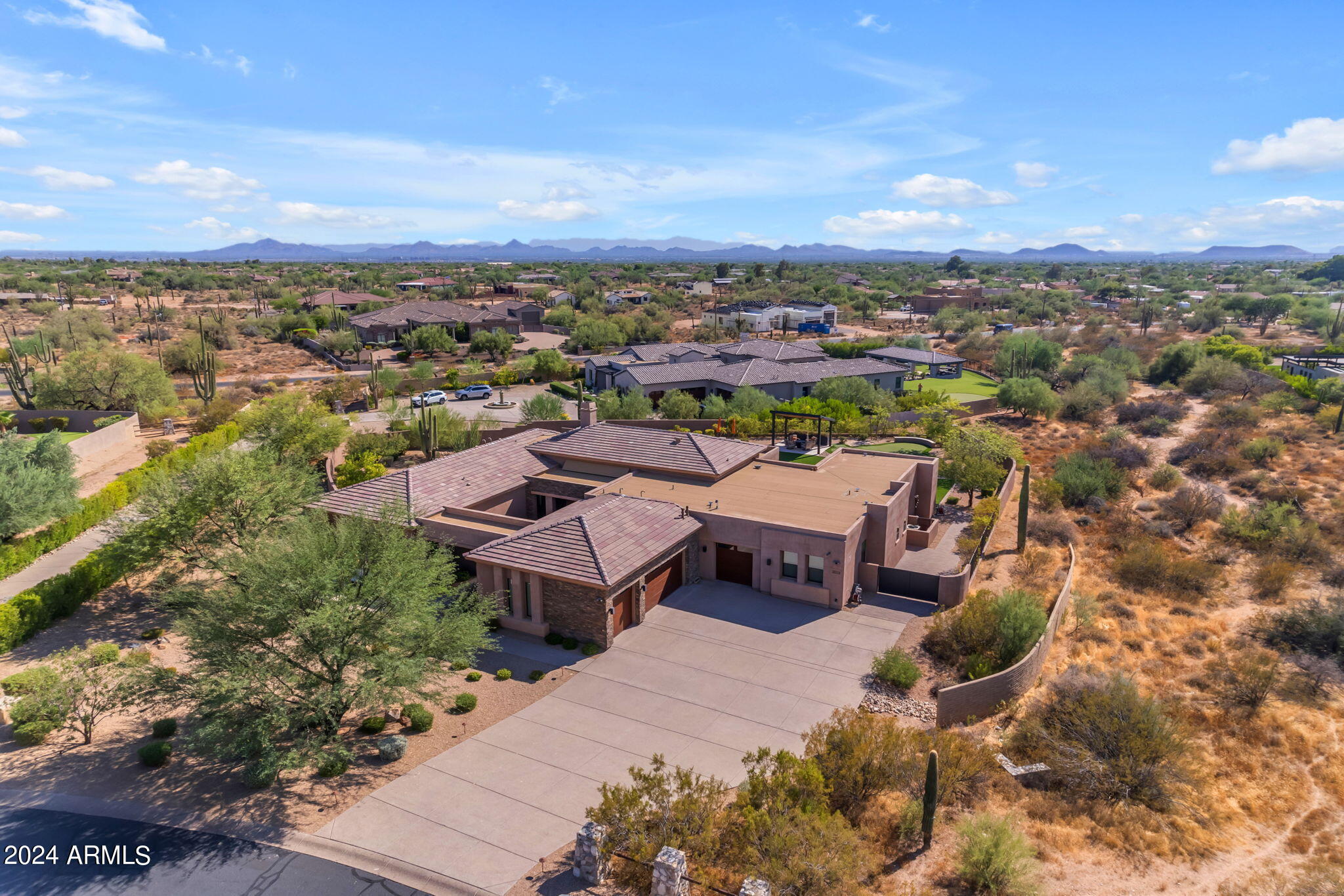 TURQUESA EQUESTRIAN ESTATES - Residential