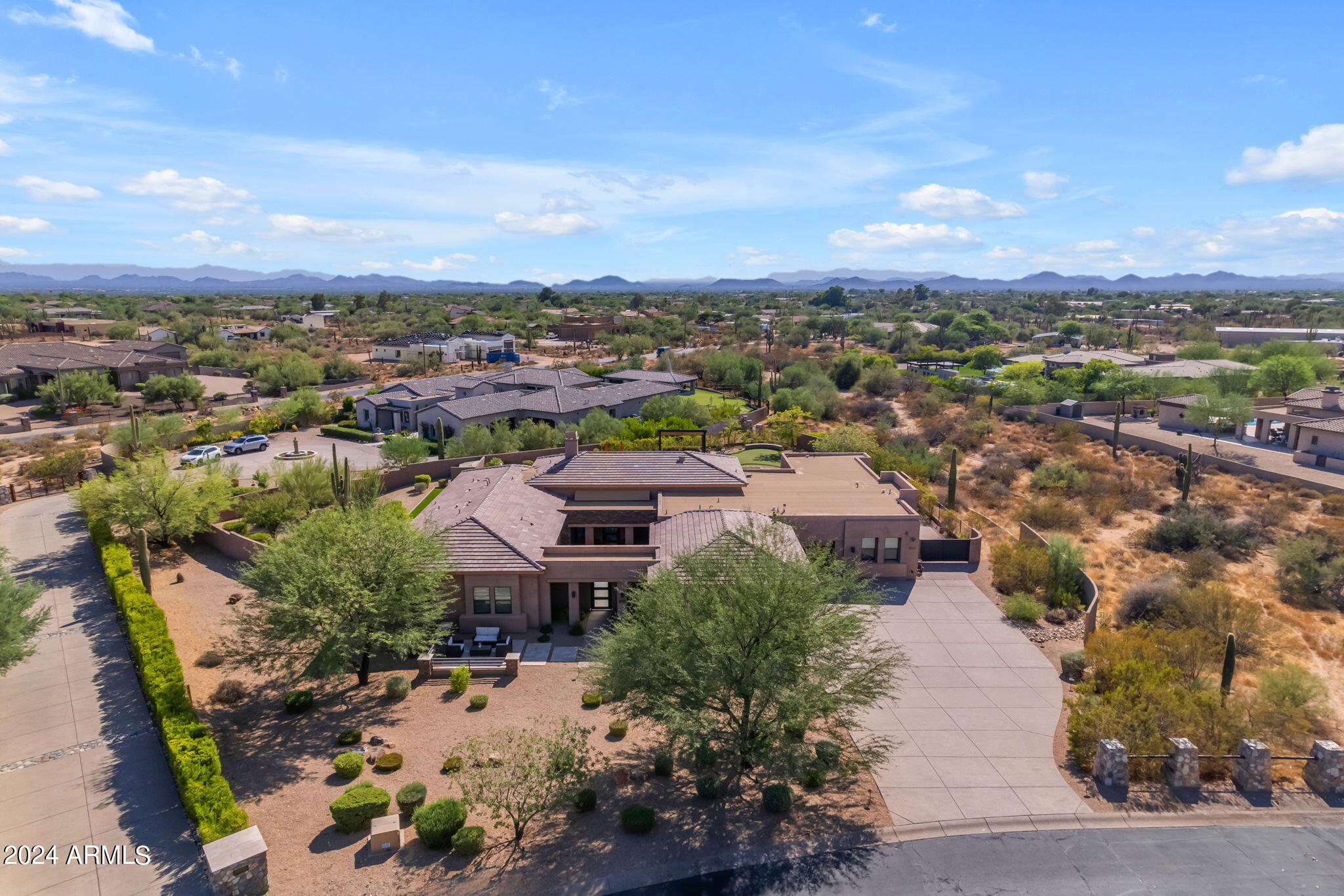 TURQUESA EQUESTRIAN ESTATES - Residential