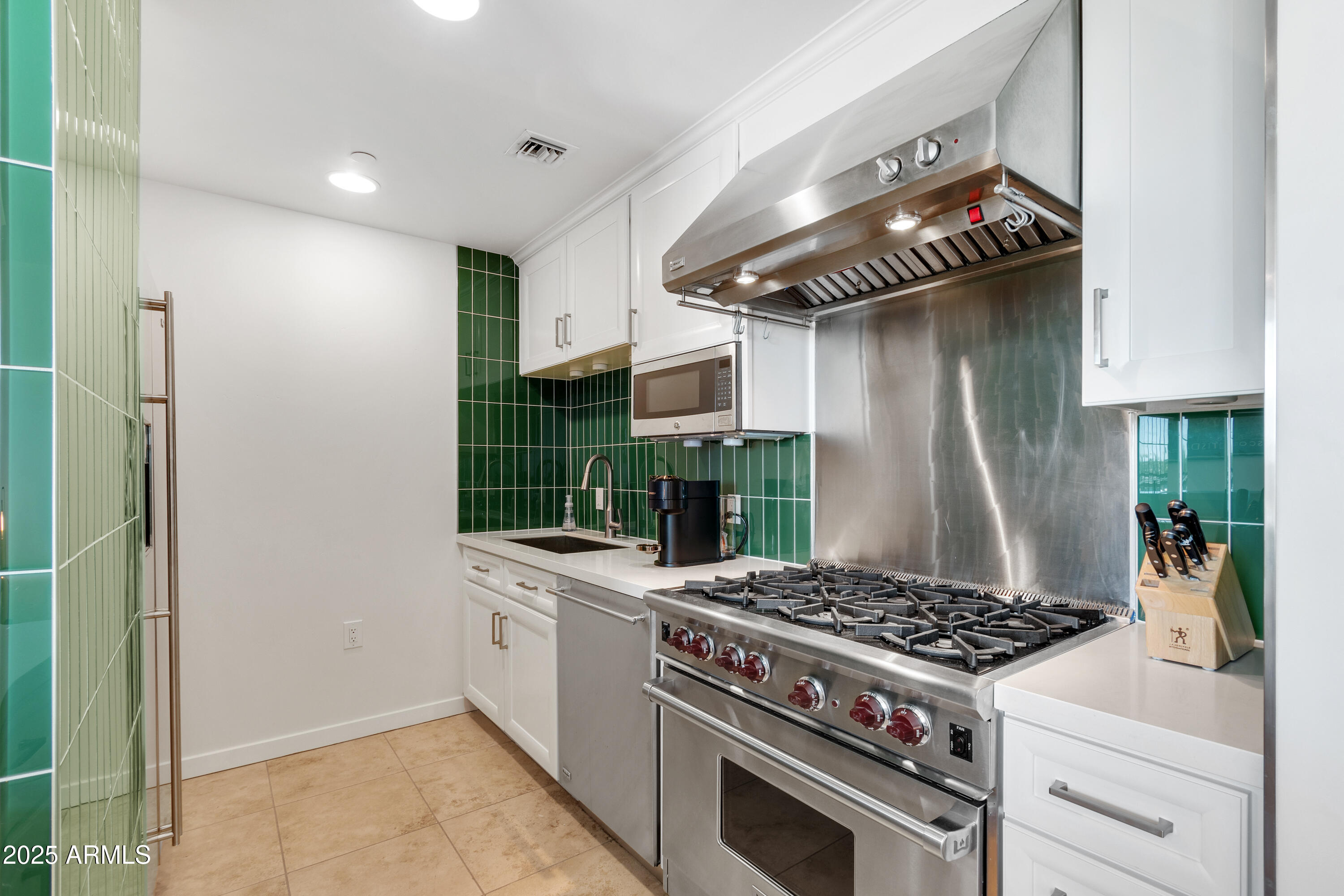 6803 E MAIN Street 5503