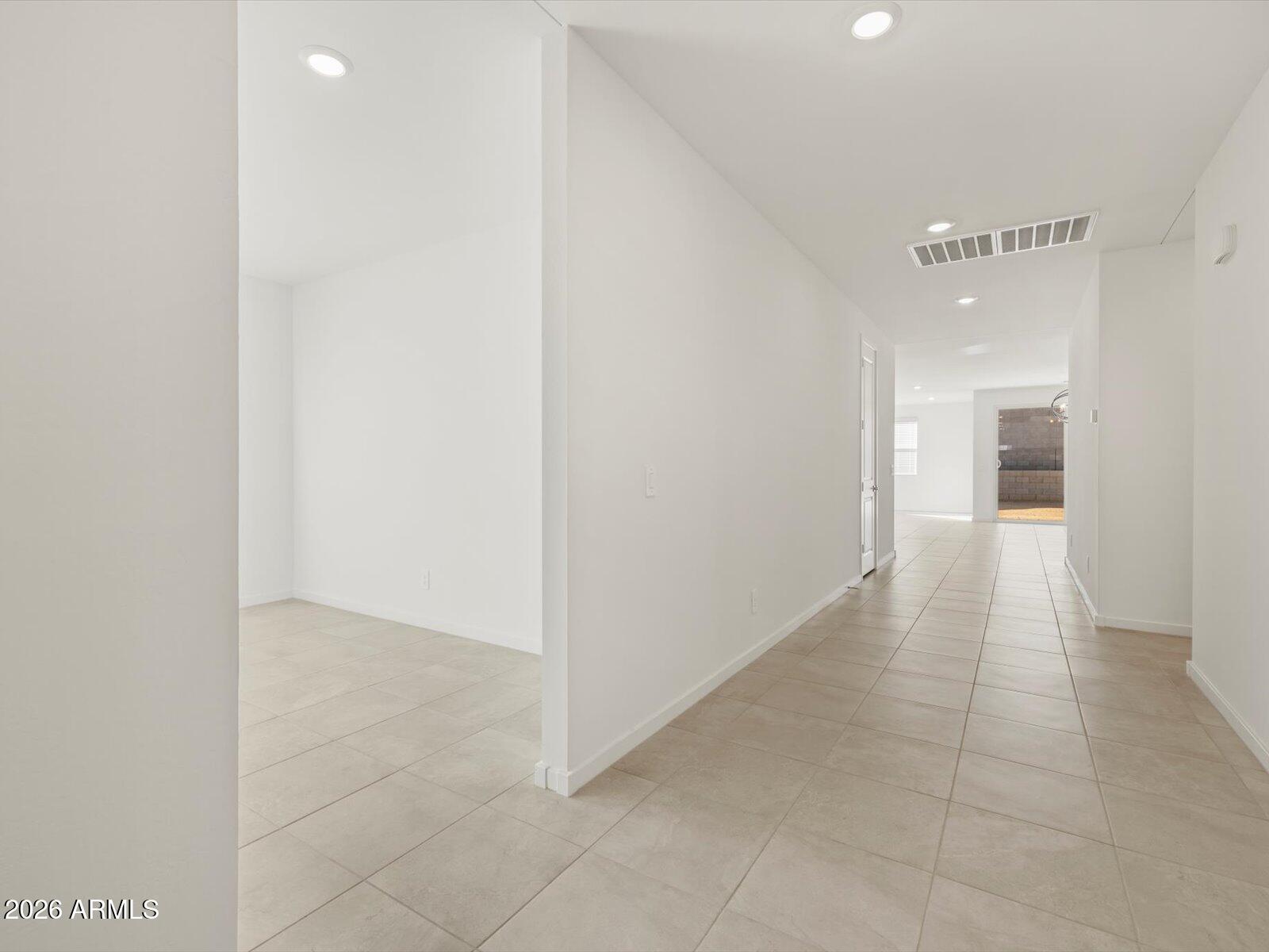 22637 W PONTIAC Drive