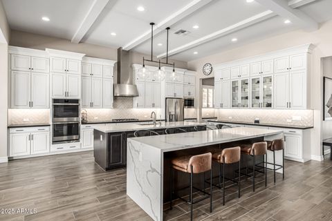 6335 S COBBLESTONE Street Gilbert AZ 85298