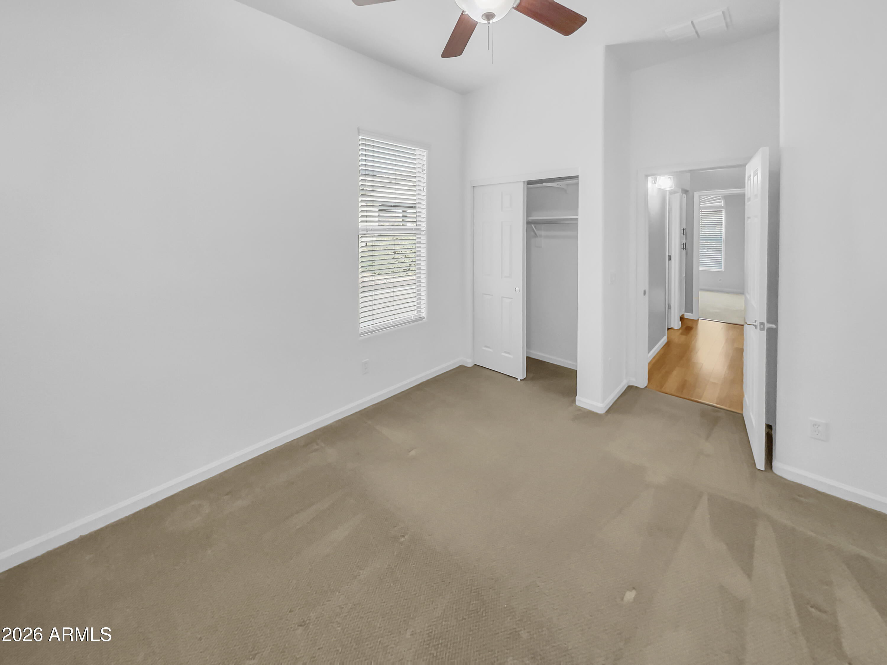 3830 N SPRINGFIELD Street