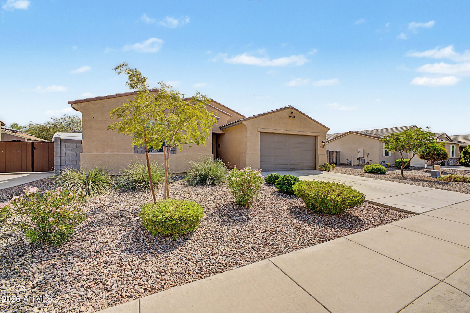 7147 E WATERFOWL Way