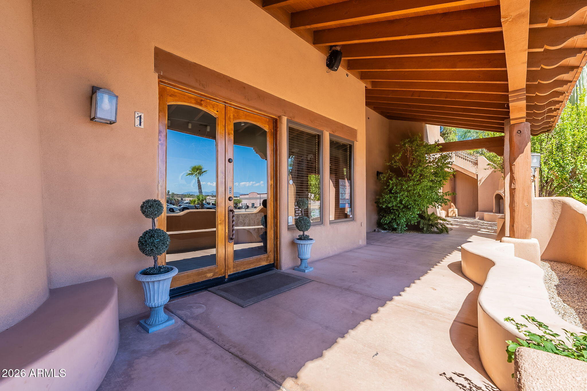 16715 E PARKVIEW Avenue