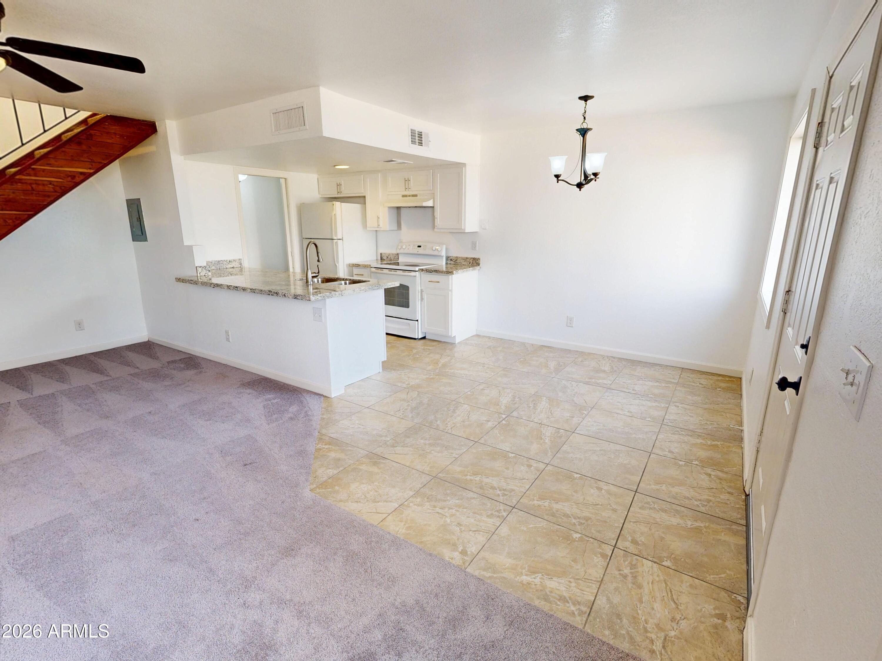 2629 W OCOTILLO Road 2