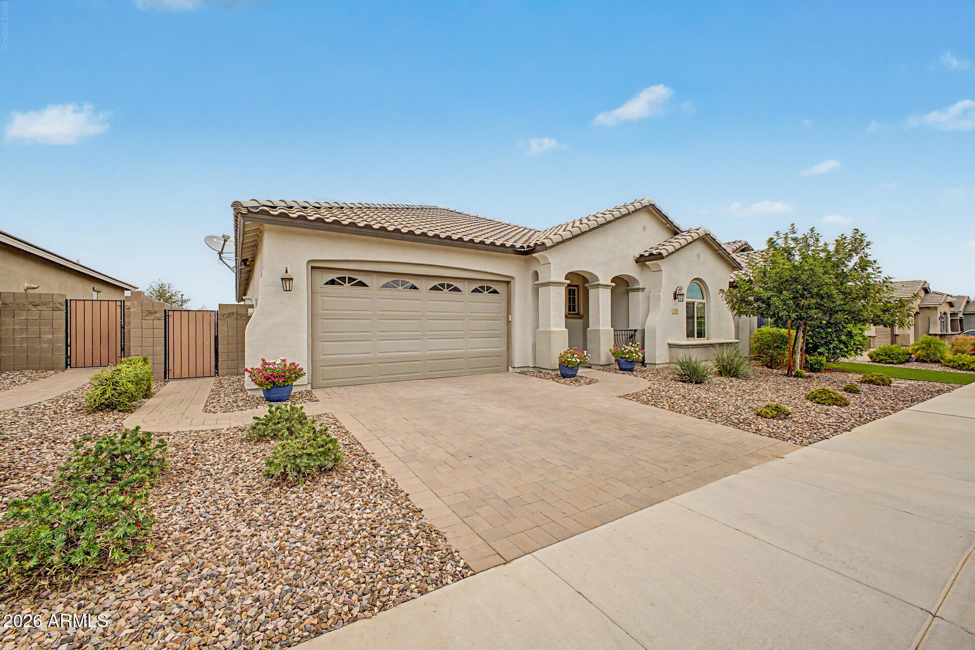 2844 W ROOSEVELT Drive