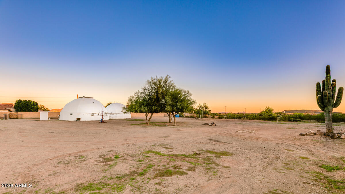 3115 W CAVEDALE Drive