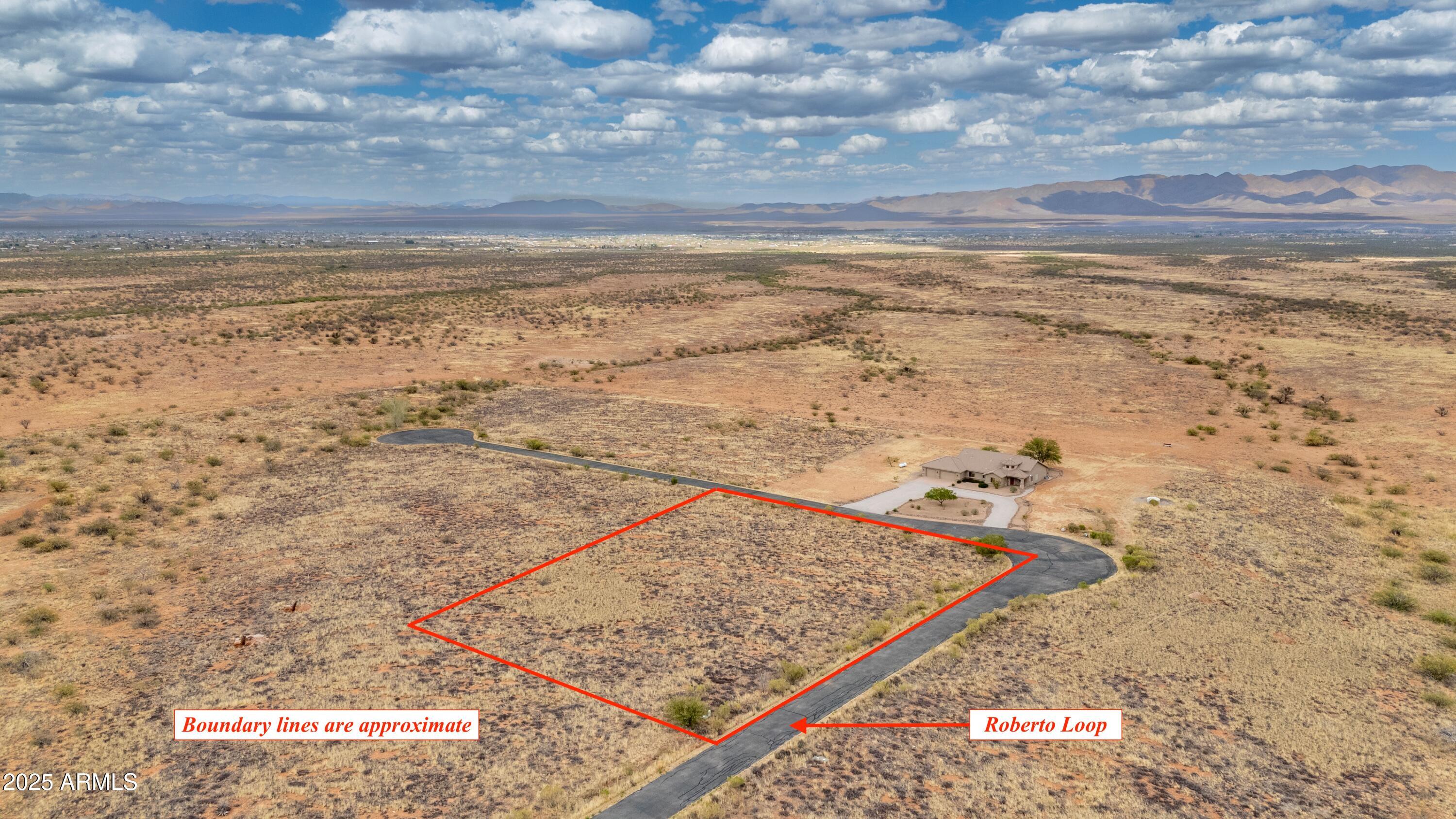 Lot 9 Roberto Loop -- 9