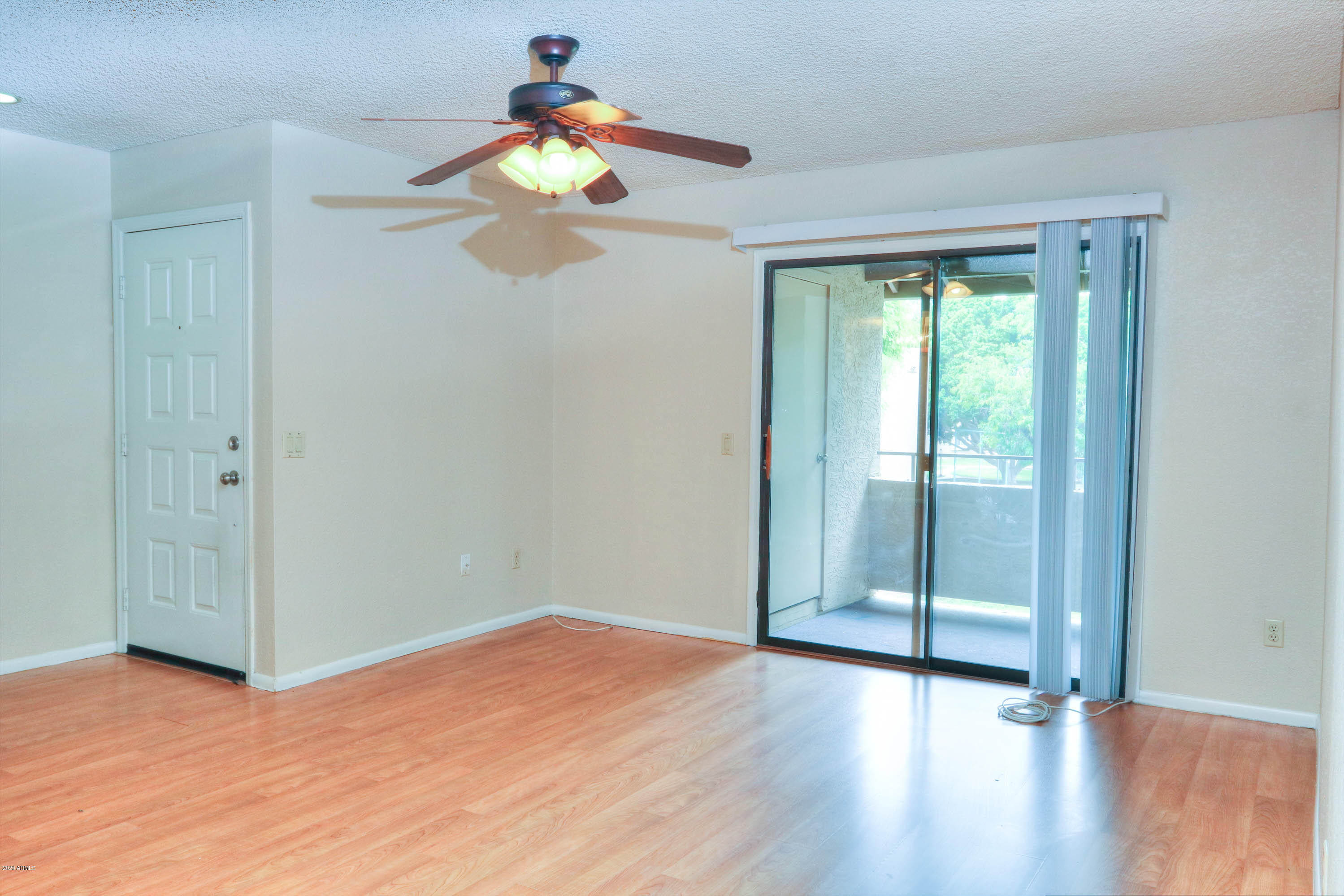 2146 W Isabella Avenue 223