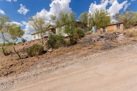 A home in New River