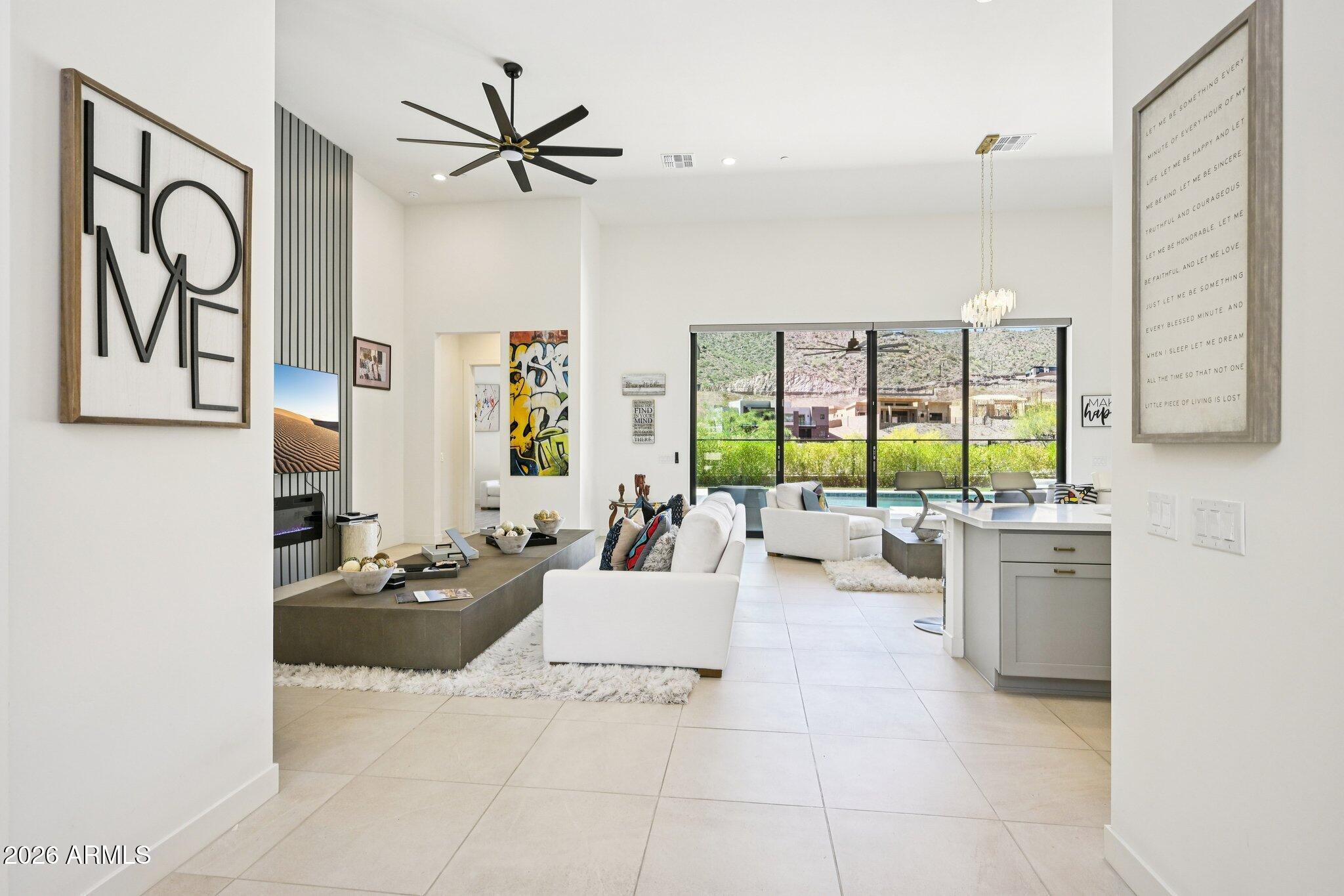 ADERO CANYON PARCEL 5 REPLAT - Residential