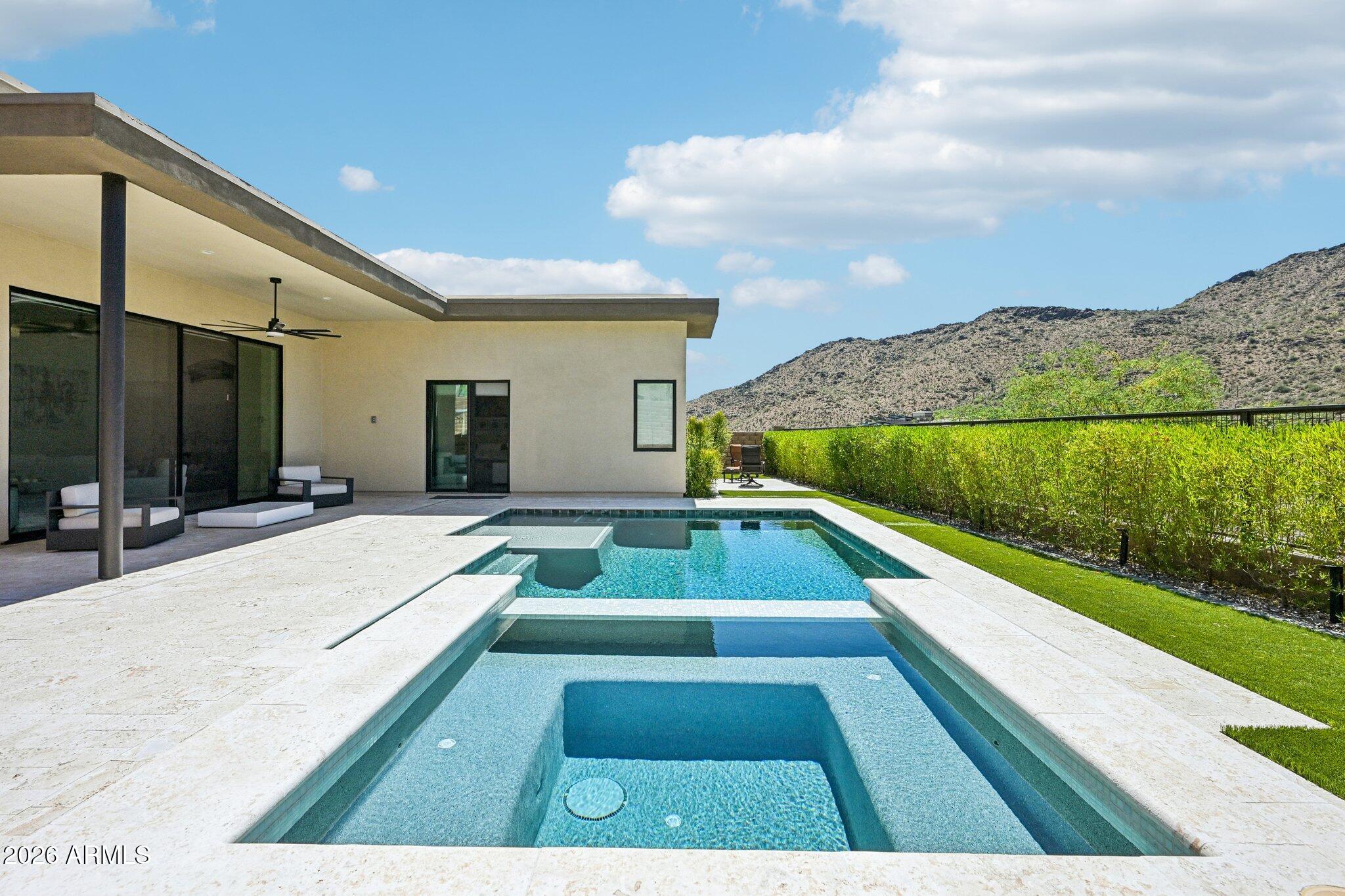 ADERO CANYON PARCEL 5 REPLAT - Residential