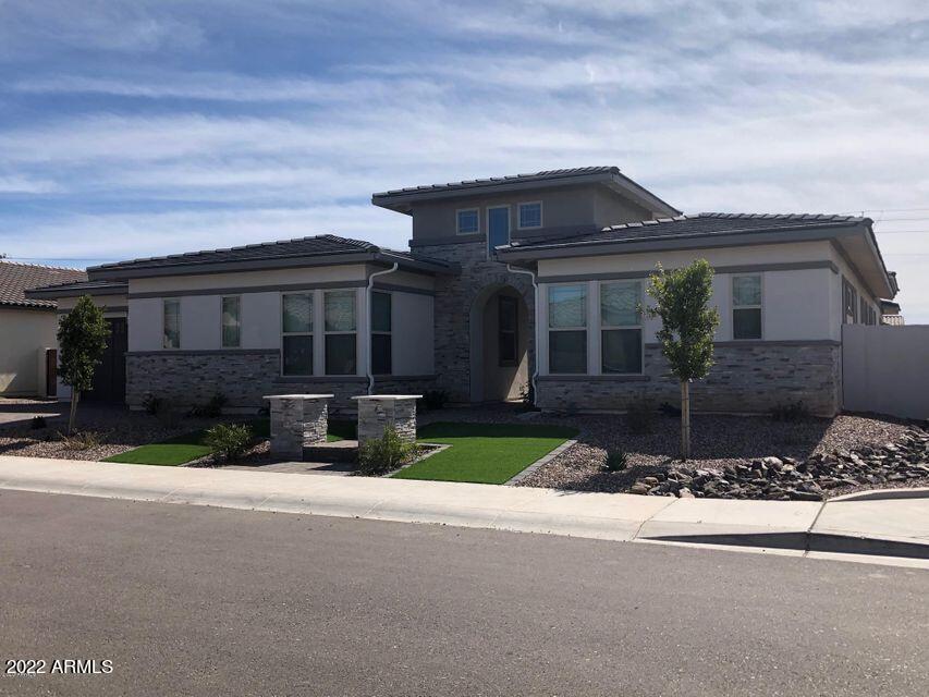 1949 E BELLFLOWER Court