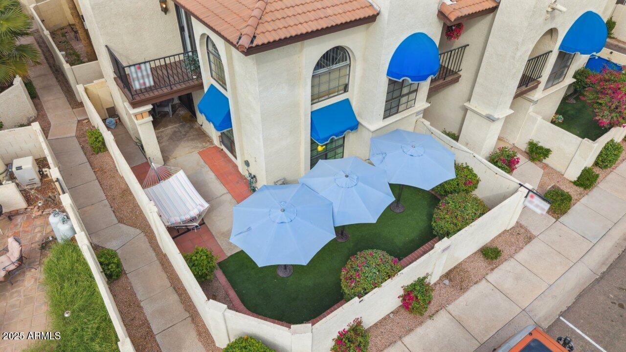 5002 E SIESTA Drive 2