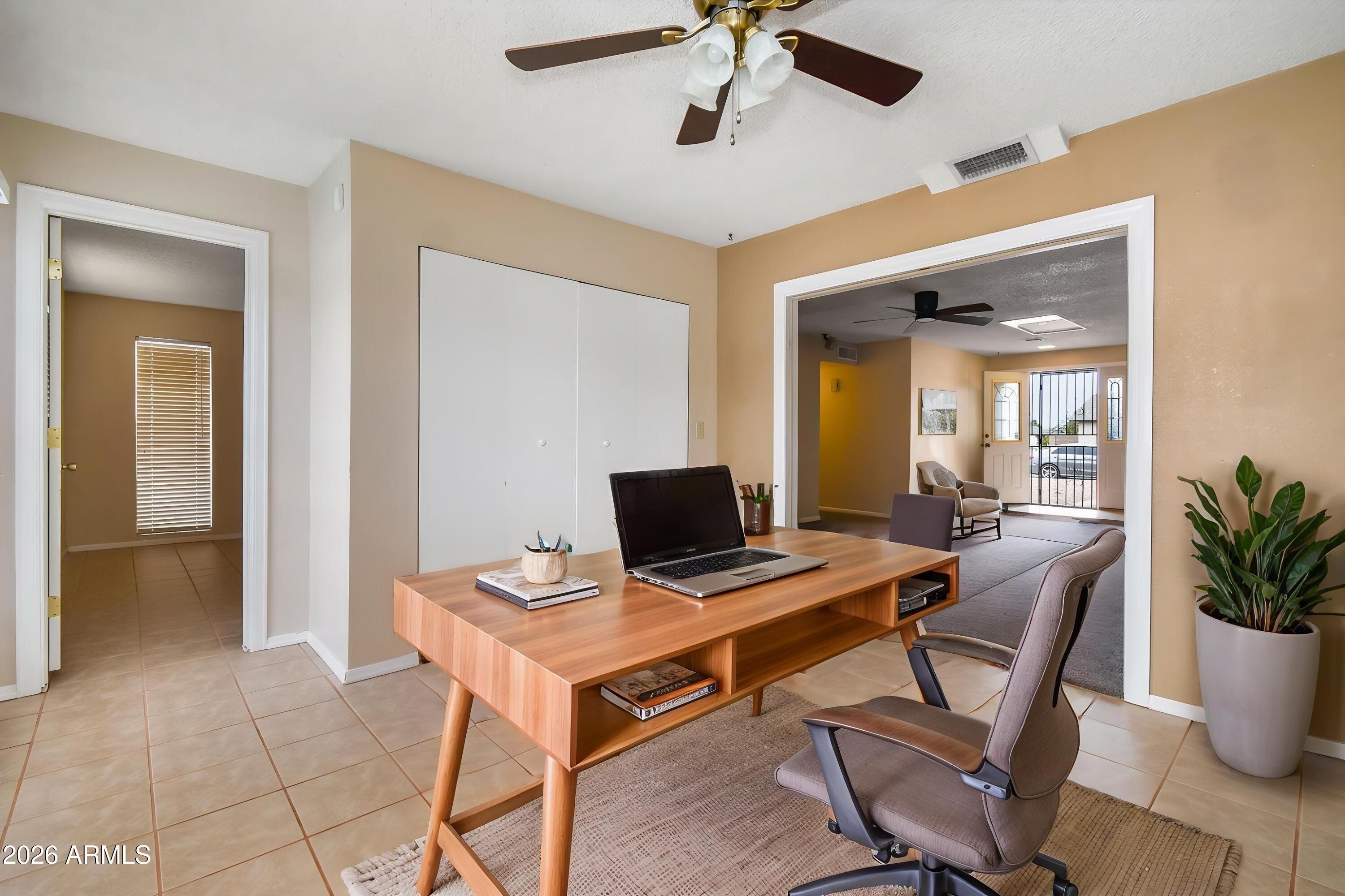 4928 W VILLA MARIA Drive