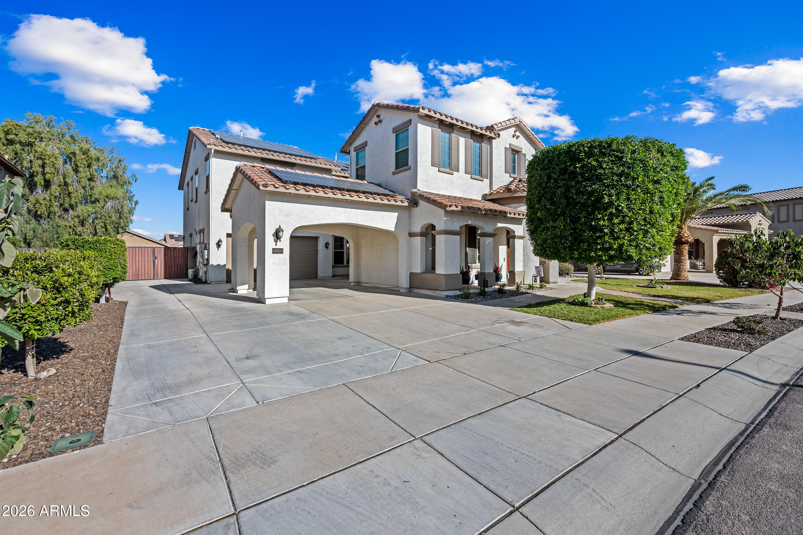 16824 W JEFFERSON Street