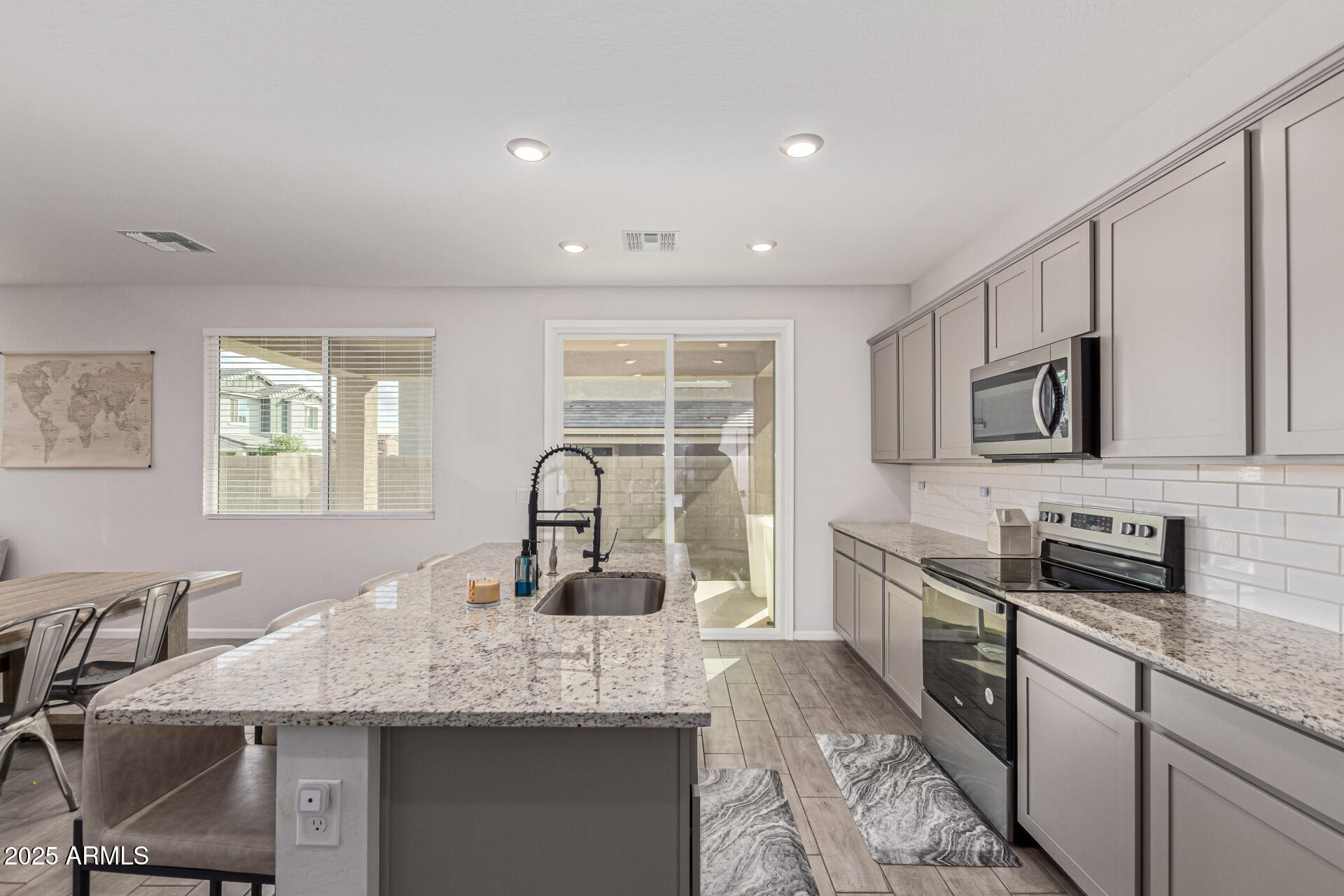 2757 E BLUFF SPRING Avenue