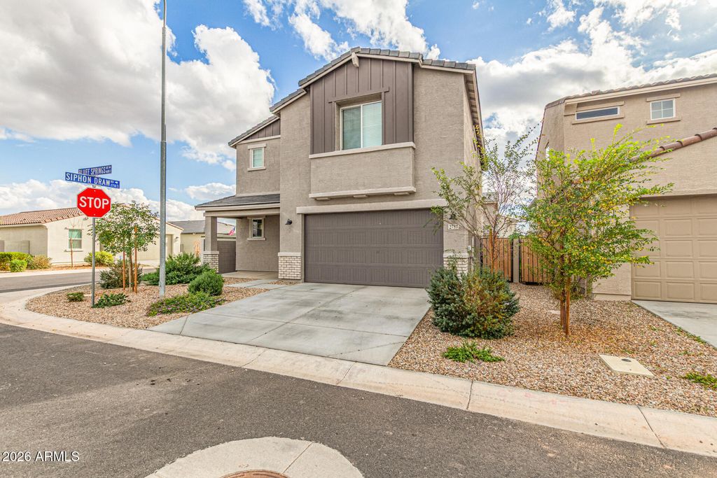 Photo of 2757 E Bluff Spring Avenue, Apache Junction, AZ 85119 (MLS # 6961564)