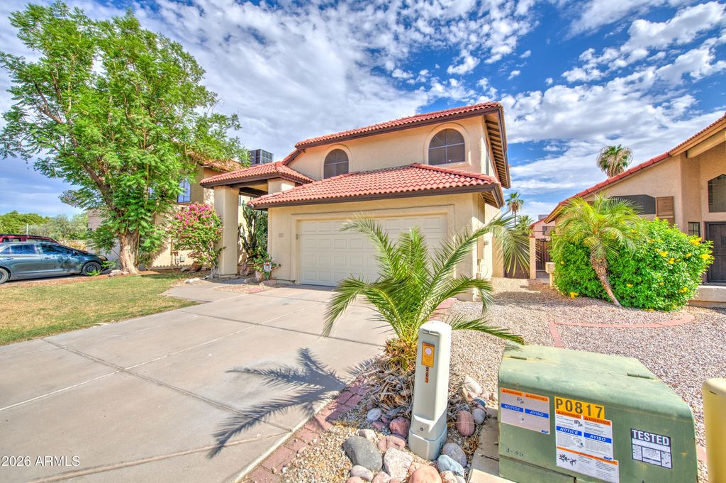 Photo of 963 E Calle Del Norte, Chandler, AZ 85225 (MLS # 7045106)