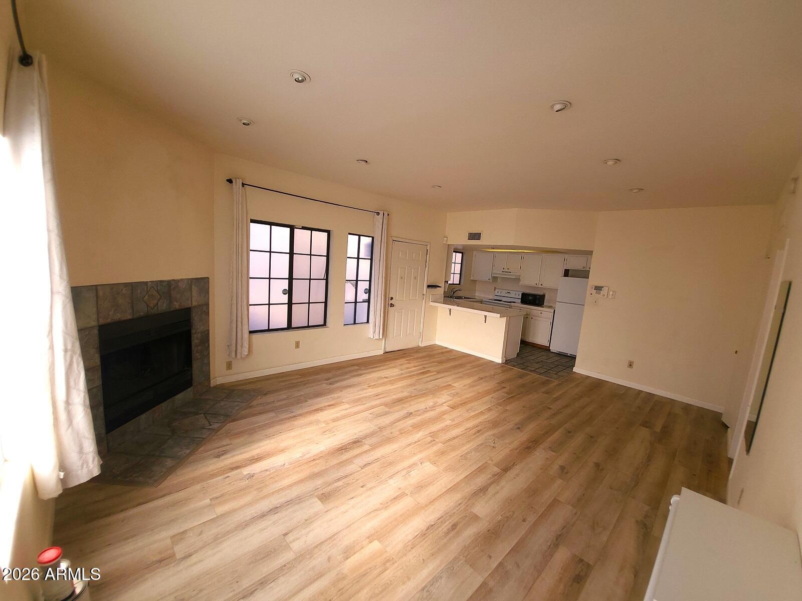 1245 W 1ST Street 116