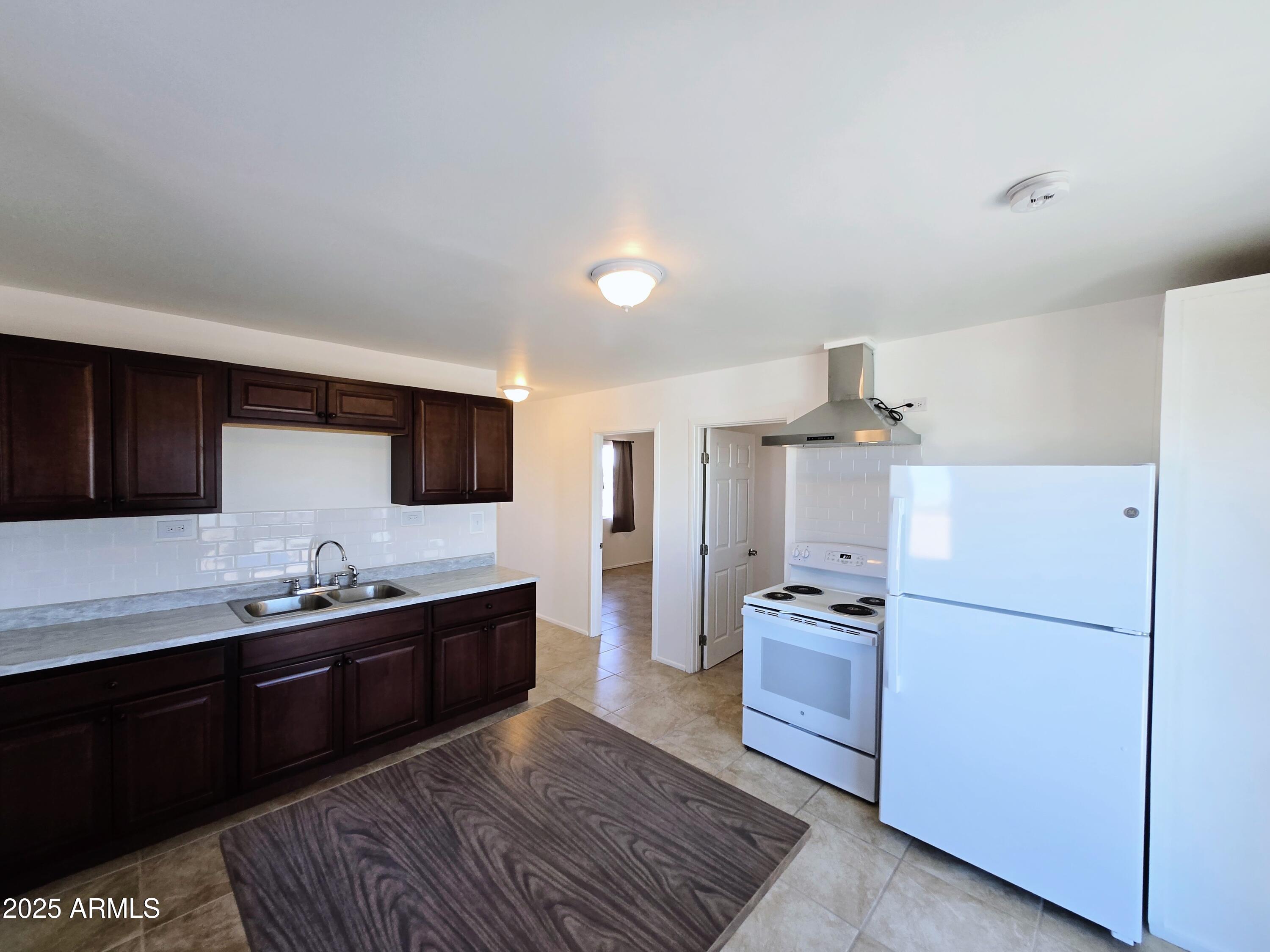 34233 W Sahuaro Street