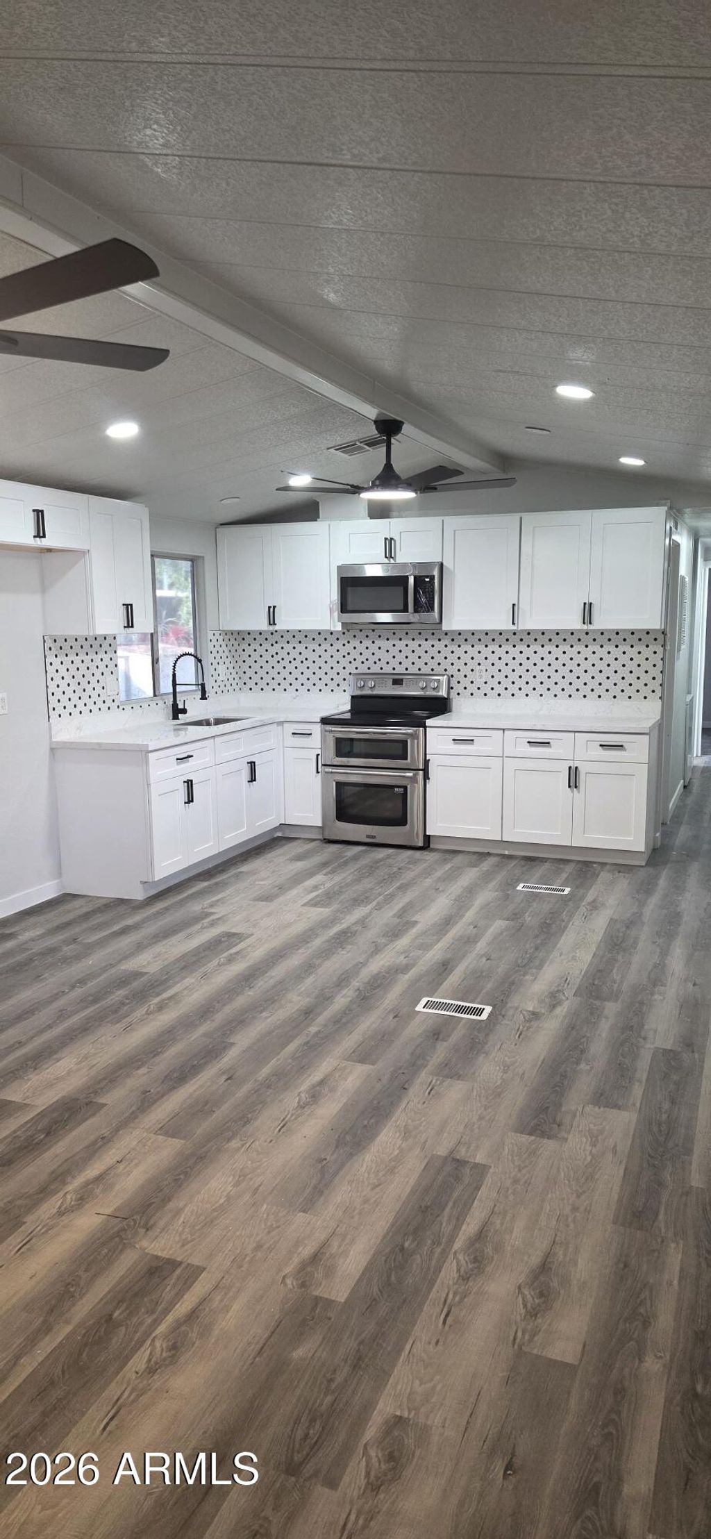 Photo of 8601 N 71st Avenue #117, Glendale, AZ 85301 (MLS # 6994717)