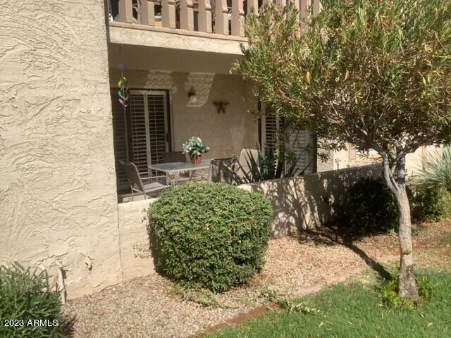8649 E ROYAL PALM Road 104