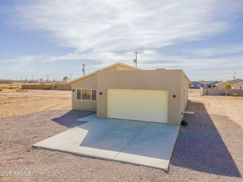 A home in Eloy