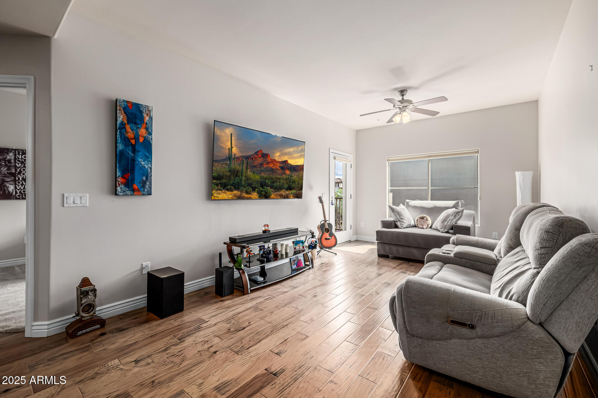 5350 E DEER VALLEY Drive 4267