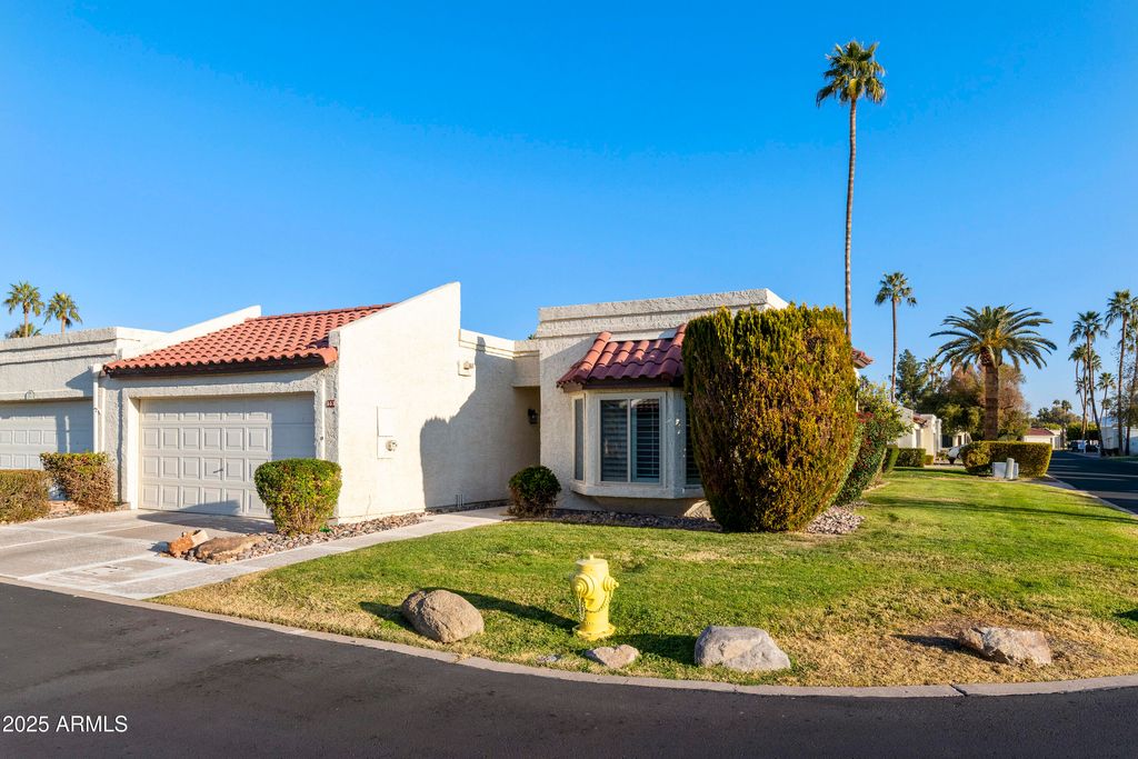 Photo of 663 S Saguaro Way, Mesa, AZ 85208 (MLS # 6932512)